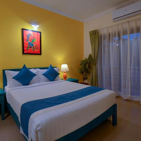 Treehouse Blue Hotel & Villas Colva Exterior photo