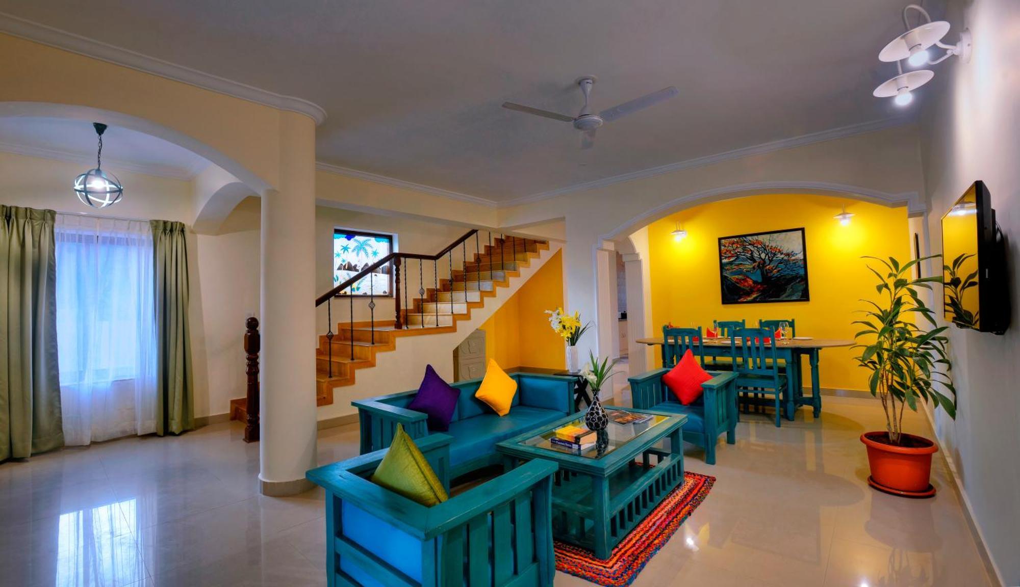 Treehouse Blue Hotel & Villas Colva Exterior photo