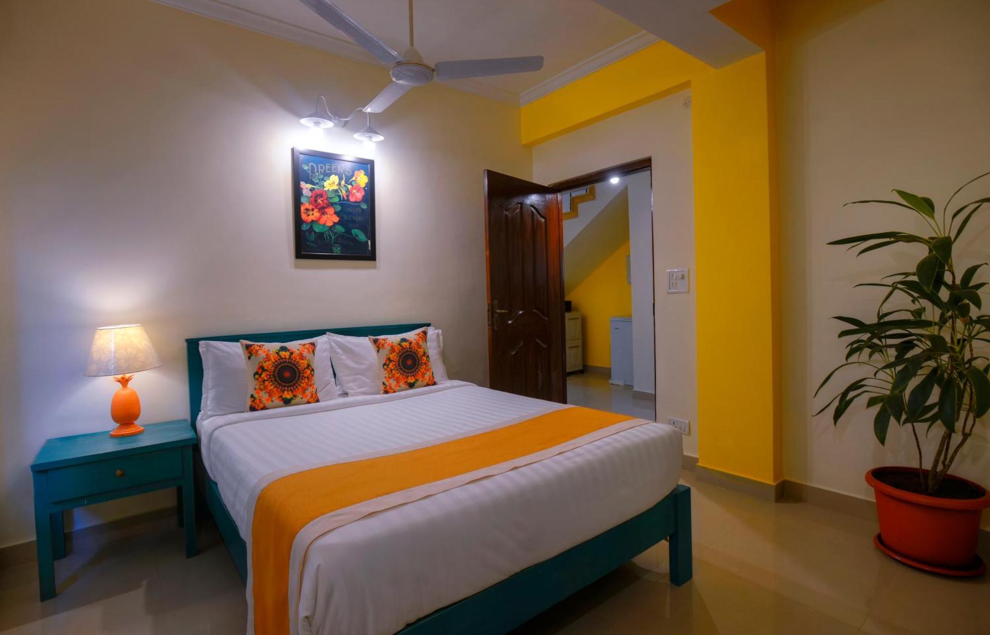 Treehouse Blue Hotel & Villas Colva Exterior photo
