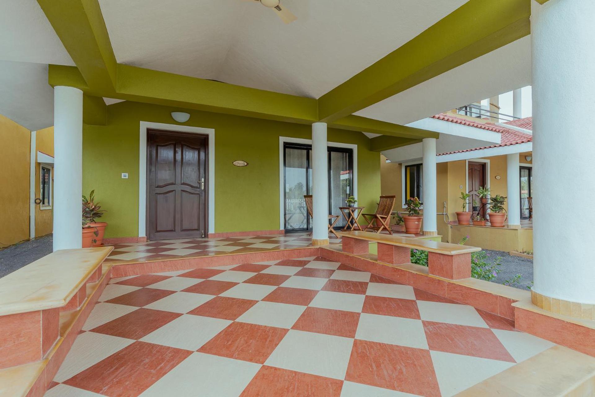 Treehouse Blue Hotel & Villas Colva Exterior photo